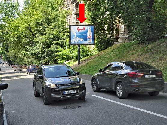 Фото рекламної площини за адресою Хмельницкого ул., 70, в сторону Гончара ул. Фото рекламної площини за адресою Хмельницкого ул., 70, в сторону Гончара ул.