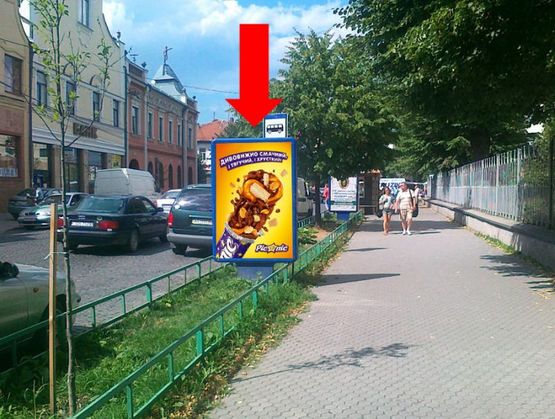 Фото рекламной плоскости по адресу Пушкина ул., возле церкви