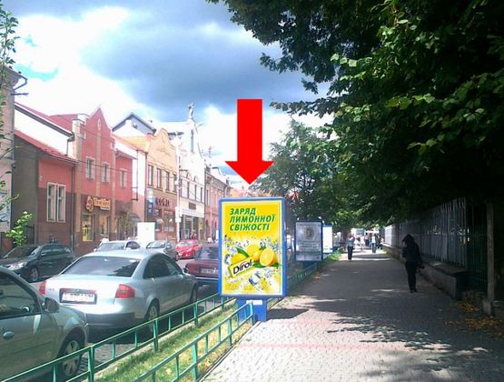 Фото рекламної площини за адресою Пушкина ул., возле церкви