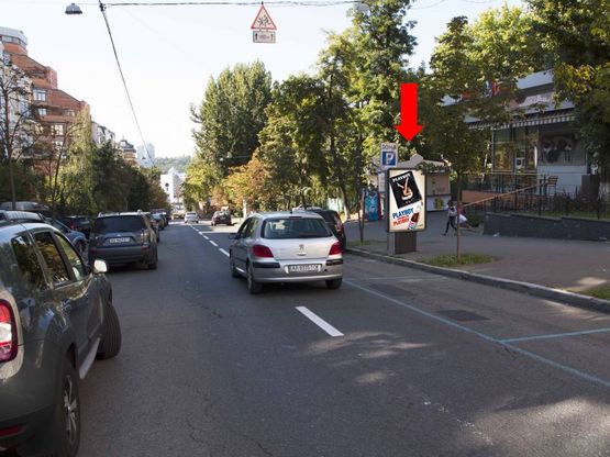 Фото рекламної площини за адресою Владимирская ул., 70, Университет Пищевых Технологий, в сторону ул. Саксаганского