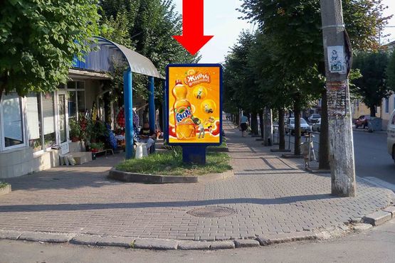 Фото рекламной плоскости по адресу Героев Майдана ул. (бывш. Красноармейская ул.) / Шевченко ул., возле Центрального рынка