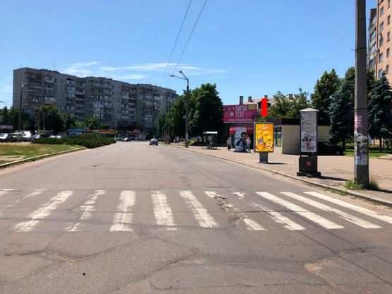 Фото рекламної площини за адресою Шевченко бул., 472, напротив 700-летия Черкасс пл., из центра Фото рекламної площини за адресою Шевченко бул., 472, напротив 700-летия Черкасс пл., из центра