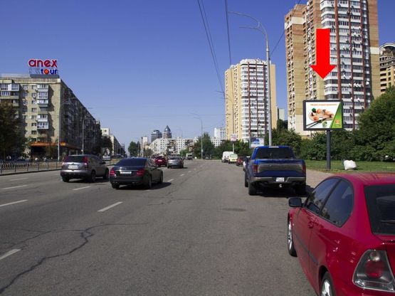 Фото рекламної площини за адресою Украинки бул., 21Б, в сторону ст. м. "Печерская"