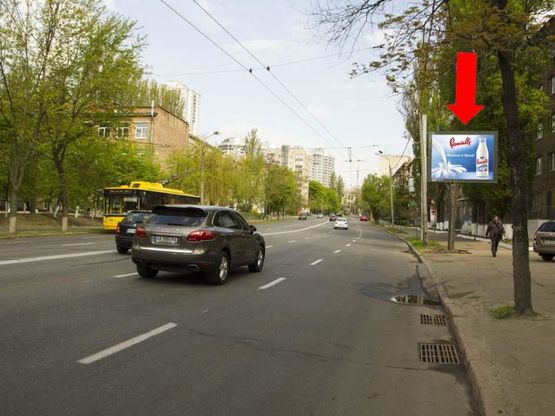 Фото рекламної площини за адресою Бойчука ул. (бывш. Киквидзе ул.), 33, в сторону бул. Украинки, центра