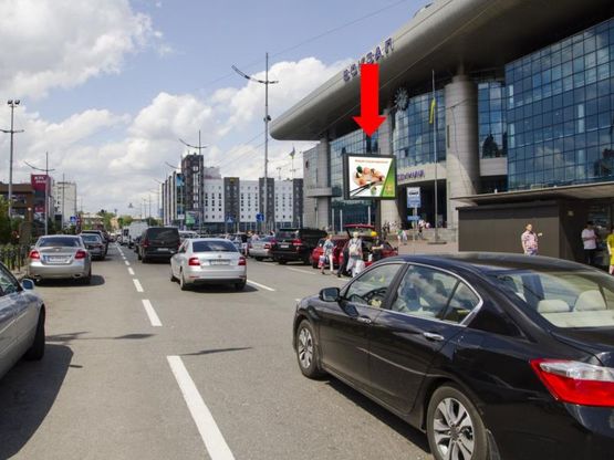 Фото рекламной плоскости по адресу Кирпы ул., 3, возле входа в Южный жд вокзал, в сторону Воздухофлотского пр. Фото рекламной плоскости по адресу Кирпы ул., 3, возле входа в Южный жд вокзал, в сторону Воздухофлотского пр.