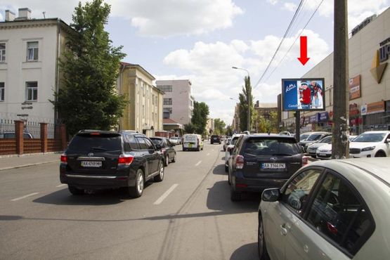 Фото рекламной плоскости по адресу Константиновская ул., 71, возле ТЦ "Шоколад", "АТБ", в центр