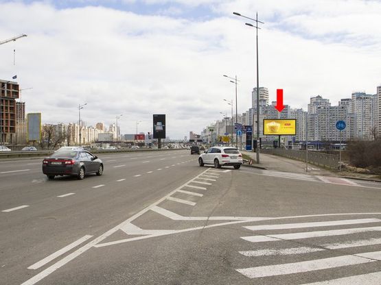 Фото рекламной плоскости по адресу Бажана пр. - ул.Заречная, в сторону ст. м. "Осокорки", из центра Фото рекламной плоскости по адресу Бажана пр. - ул.Заречная, в сторону ст. м. "Осокорки", из центра