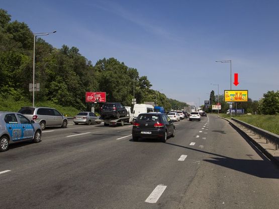 Фото рекламной плоскости по адресу Надднепрянское шоссе, 300 м. до моста Патона, в центр