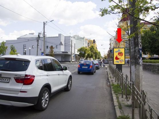 Фото рекламной плоскости по адресу Константиновская ул., 35 - ул. Щекавицкая, кинотеатр "Жовтень", в сторону ул. Введенской
