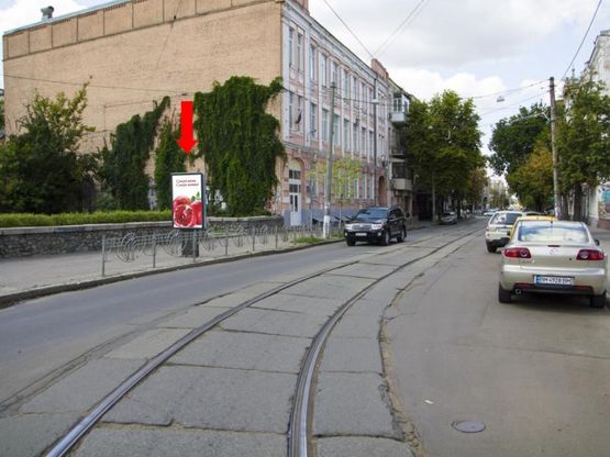 Фото рекламної площини за адресою Константиновская ул., 35 - ул. Щекавицкая, кинотеатр "Жовтень", в сторону ул. Нижний Вал Фото рекламної площини за адресою Константиновская ул., 35 - ул. Щекавицкая, кинотеатр "Жовтень", в сторону ул. Нижний Вал