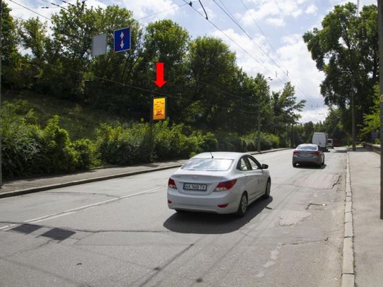 Фото рекламной плоскости по адресу Подольский спуск, в сторону центра, ул. Овруцкой Фото рекламной плоскости по адресу Подольский спуск, в сторону центра, ул. Овруцкой