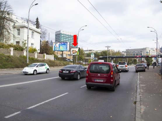Фото рекламной плоскости по адресу Федорова ул., 32 - ул. Ямская, в сторону ул. Антоновича (бывш. Горького)