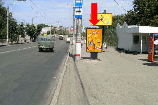 Фото рекламної площини за адресою Соборная ул. (бывш. 50-летия Октября ул.) / Б. Перспективная ул. (бывш. Маркса ул.), возле моста через р. Ингул, в центр