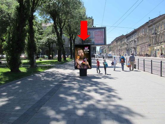 Фото рекламной плоскости по адресу Городоцкая ул. / Ярослава Мудрого ул., из центра