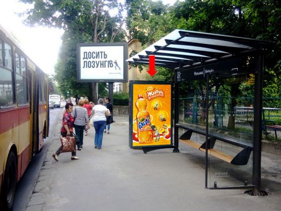 Фото рекламної площини за адресою Антоновича ул., 47 - ул. Мельника, ост."Мельника", в центр