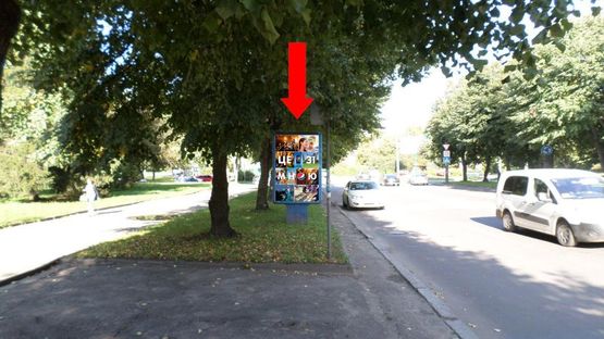 Фото рекламной плоскости по адресу Мицкевича ул., 3, в сторону Кавказской ул.