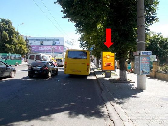 Фото рекламной плоскости по адресу Ильинская ул. (бывш. Красногвардейская ул.), 5, в сторону 1-ой Набережной ул. реки Стрелки