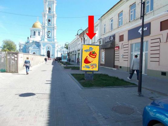 Фото рекламной плоскости по адресу Терезова пер. / Соборная ул., возле Ощадбанка