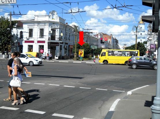 Фото рекламної площини за адресою Соборная ул., возле магазина "Алло"