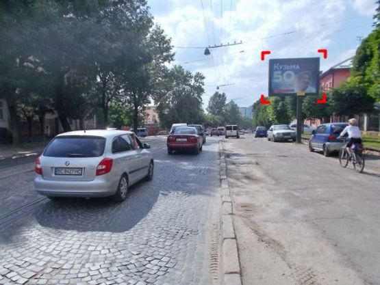 Фото рекламної площини за адресою вул. Шевченка (навпроти буд. 77, парна сторона), розмір 2,3 х 3,2 м скролл Фото рекламної площини за адресою вул. Шевченка (навпроти буд. 77, парна сторона), розмір 2,3 х 3,2 м скролл