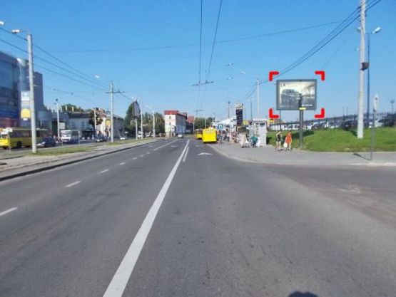 Фото рекламной плоскости по адресу вул. Городоцька (навпроти ТЦ "Скриня"), розмір 2,3 х 3,2 м скролл Фото рекламной плоскости по адресу вул. Городоцька (навпроти ТЦ "Скриня"), розмір 2,3 х 3,2 м скролл