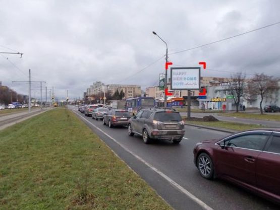 Фото рекламної площини за адресою пр. Черв. Калини (навпроти буд. 61, біля зупинки ), місце 2, розмір 2,3 х 3,2 м, скролл Фото рекламної площини за адресою пр. Черв. Калини (навпроти буд. 61, біля зупинки ), місце 2, розмір 2,3 х 3,2 м, скролл