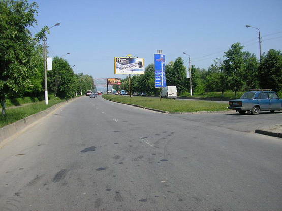 Фото рекламной плоскости по адресу Ізмайлівська (розд. смуга, до ринку); м.3 Фото рекламной плоскости по адресу Ізмайлівська (розд. смуга, до ринку); м.3