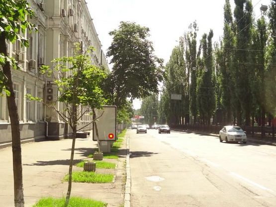 Фото рекламной плоскости по адресу Тараса Шевченко бул. 18 (2) Фото рекламной плоскости по адресу Тараса Шевченко бул. 18 (2)