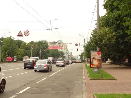 Фото рекламної площини за адресою Владимирская ул. 58 (2), КНУ им. Т.Шевченко Фото рекламної площини за адресою Владимирская ул. 58 (2), КНУ им. Т.Шевченко