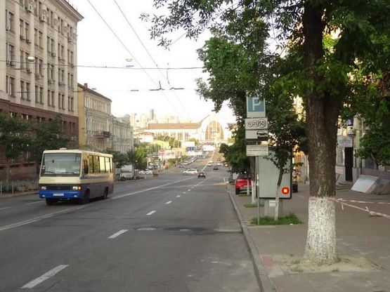 Фото рекламной плоскости по адресу Семена Петлюры ул. 18 Фото рекламной плоскости по адресу Семена Петлюры ул. 18