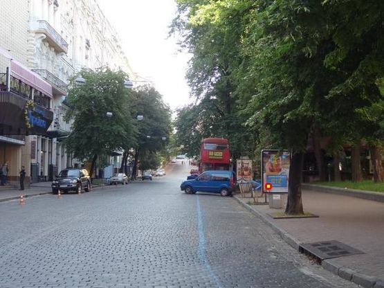 Фото рекламной плоскости по адресу Городецкого ул. 6 (4) Фото рекламной плоскости по адресу Городецкого ул. 6 (4)