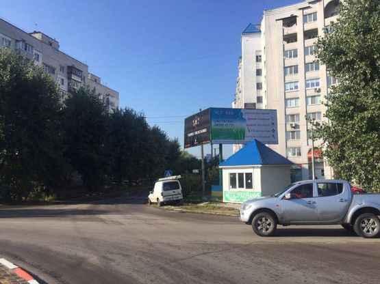 Фото рекламной плоскости по адресу г. Боярка, ул. Магистральная, круг Фото рекламной плоскости по адресу г. Боярка, ул. Магистральная, круг