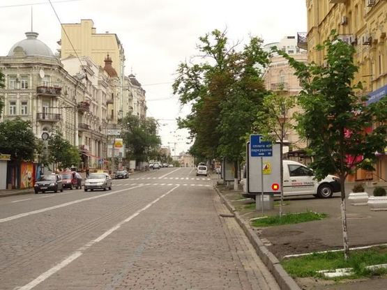 Фото рекламной плоскости по адресу Богдана Хмельницкого ул. 33 (1) Фото рекламной плоскости по адресу Богдана Хмельницкого ул. 33 (1)