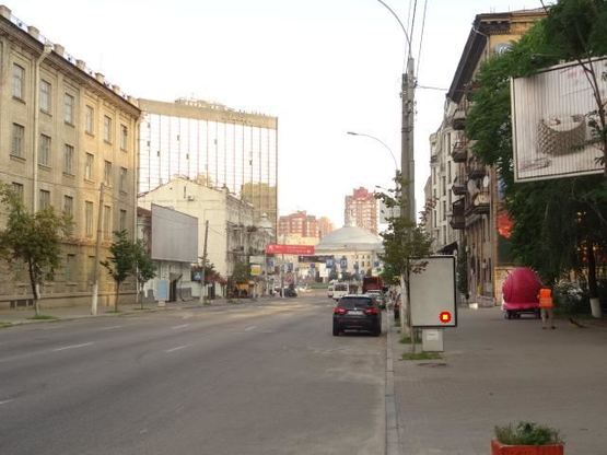 Фото рекламної площини за адресою Саксаганского ул. 112 а Фото рекламної площини за адресою Саксаганского ул. 112 а