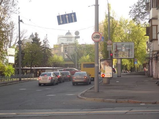 Фото рекламної площини за адресою Глебова ул. 1/81 Фото рекламної площини за адресою Глебова ул. 1/81