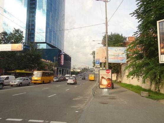 Фото рекламної площини за адресою Льва Толстого ул. / Жилянская ул., 85 Фото рекламної площини за адресою Льва Толстого ул. / Жилянская ул., 85