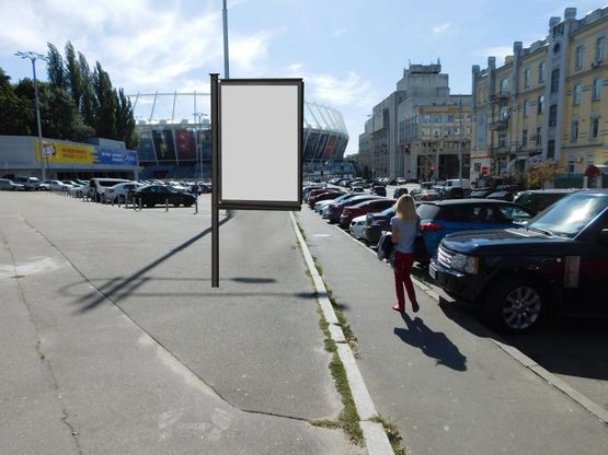 Фото рекламної площини за адресою Эспланадная ул. Дворец Спорта Фото рекламної площини за адресою Эспланадная ул. Дворец Спорта