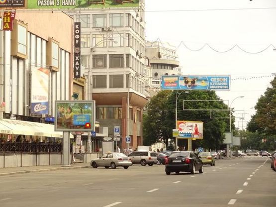 Фото рекламної площини за адресою Михаила Омеляновича-Павленка ул., 4 Фото рекламної площини за адресою Михаила Омеляновича-Павленка ул., 4