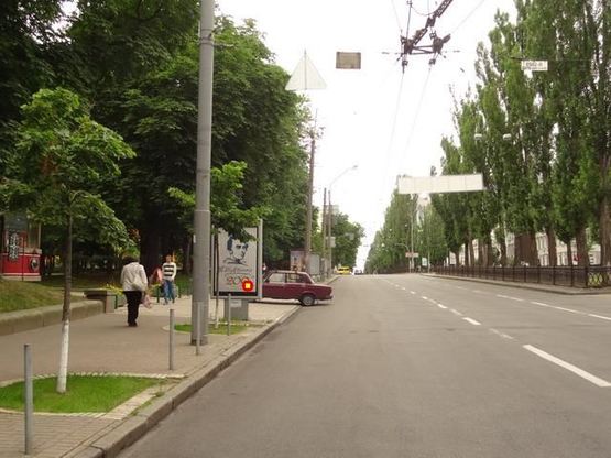 Фото рекламной плоскости по адресу Тараса Шевченко бул. 15, парк Тараса Шевченко Фото рекламной плоскости по адресу Тараса Шевченко бул. 15, парк Тараса Шевченко