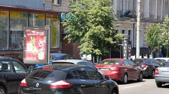 Фото рекламной плоскости по адресу Саксаганского ул. 87 Фото рекламной плоскости по адресу Саксаганского ул. 87