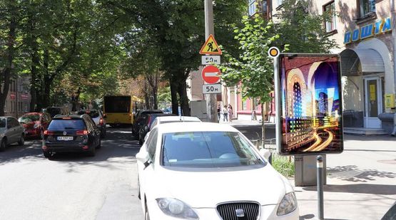 Фото рекламной плоскости по адресу Цитадельная ул. 6/8 Фото рекламной плоскости по адресу Цитадельная ул. 6/8