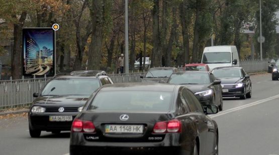 Фото рекламной плоскости по адресу Русановская набережная, 20, возле АТБ маркета