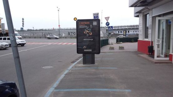 Фото рекламної площини за адресою Игоревская ул. 16