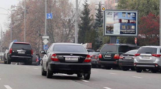 Фото рекламной плоскости по адресу Леси Украинки бул., напротив д.№27/2, к ст.м. Печерская Фото рекламной плоскости по адресу Леси Украинки бул., напротив д.№27/2, к ст.м. Печерская