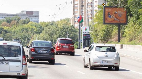 Фото рекламної площини за адресою Дружбы Народов бул., к бул.Леси Украинки и Печерскому мосту