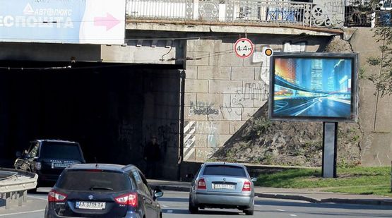 Фото рекламної площини за адресою Липковского Василия ул., к ул.Льва Толстого