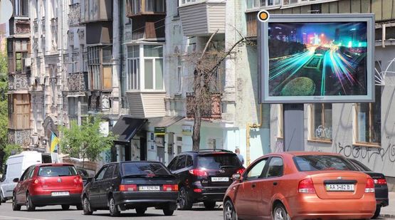 Фото рекламної площини за адресою Сечевых Стрельцов ул.,70