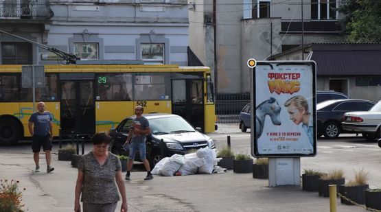 Фото рекламной плоскости по адресу Липневая пл., 4