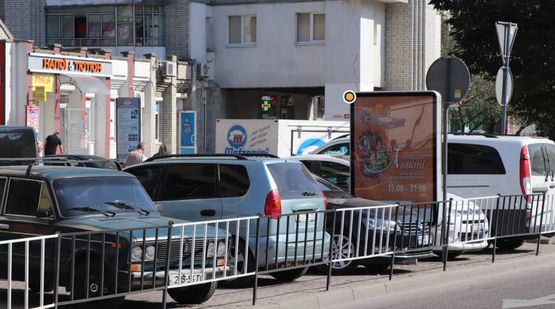 Фото рекламной плоскости по адресу Сыховская ул. 12, возле рынка "Замок" (2)