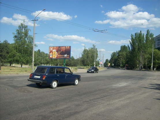 Фото рекламной плоскости по адресу Бульвар Слави - Набережна Перемоги, Біля Супермаркету Сільпо І Кінотеатру Салют Фото рекламной плоскости по адресу Бульвар Слави - Набережна Перемоги, Біля Супермаркету Сільпо І Кінотеатру Салют